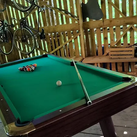 シャレー Gozdna Koca Studeno コチェーヴィエ