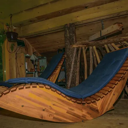 Gozdna Koca Studeno コチェーヴィエ