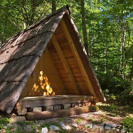 Gozdna Koca Studeno シャレー